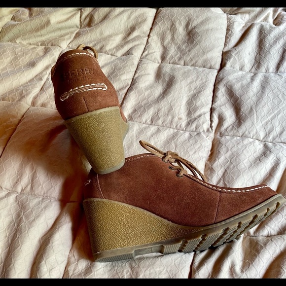 ☀️Sperry Suede Leather Wedge Chukkas☀️ - Picture 1 of 10